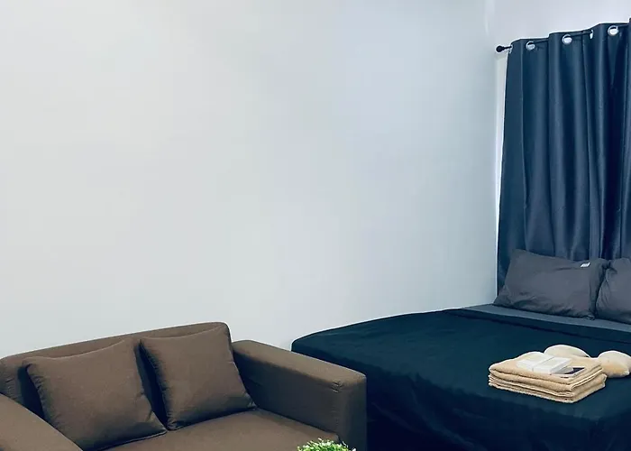 J&j Mactan Netflix, Pool & Free Parking Apartment Lapu-Lapu City
