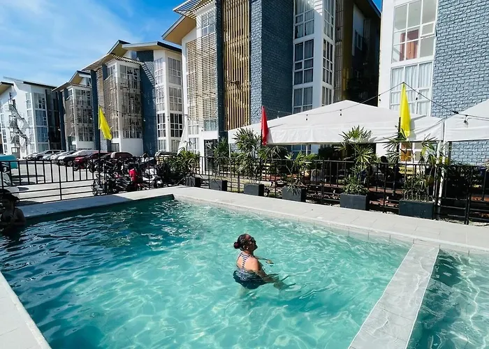 J&j Mactan Netflix, Pool & Free Parking